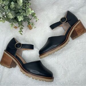 Seychelles Lock and Key Heels NEW Size 7 Black Leather Block Low Heel Mary Jane
